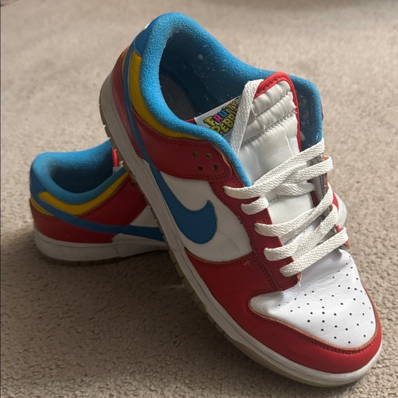 Nike Dunk Low QS LeBron Fruity Pebbles Mens Size 10 - Picture 2 of 2